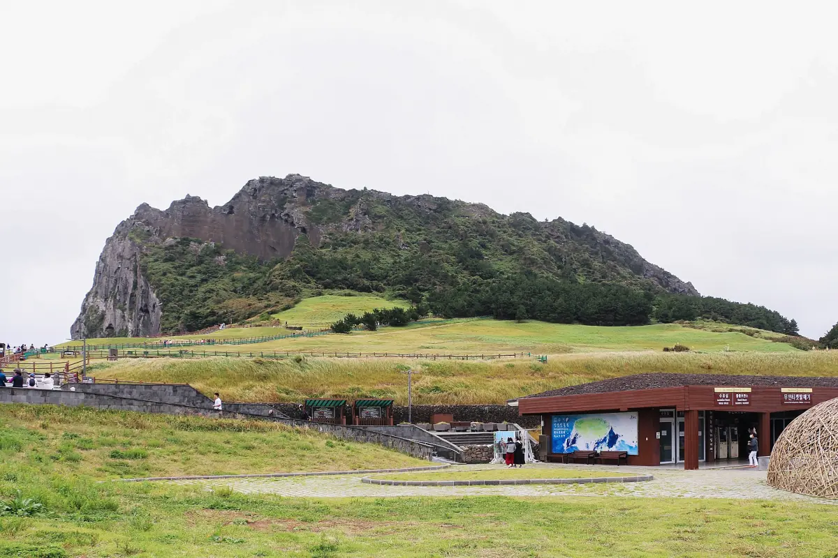 Seongsan Ilchulbong above the entrance area